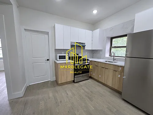 53 Lincoln Park Photo 1