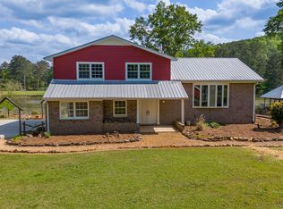 194 Canoe Creek Rd, Rainbow City, AL 35906