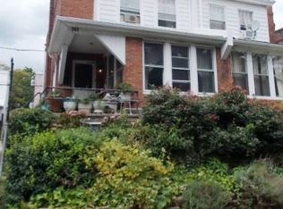 202 Glencoe Rd, Upper Darby, PA 19082