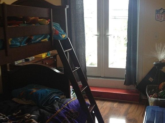 2nd Bedroom- deck off of this room