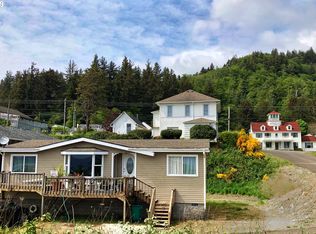 1202 Bay Ln, Garibaldi, OR 97118