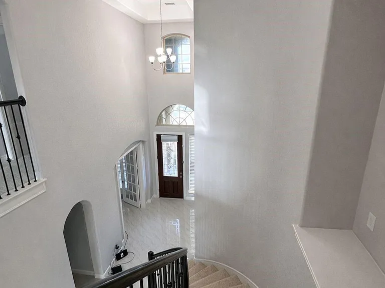 2406 Trocadero Ln — Photo 37