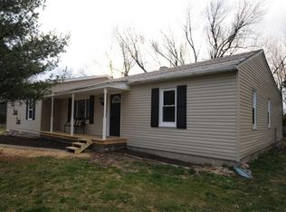 1812 Louis Ln, Goshen, OH 45122