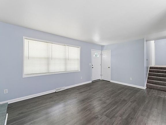 5th image of 1216 NW 66th Ter