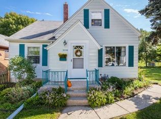 3750 S Herman St, Milwaukee, WI 53207