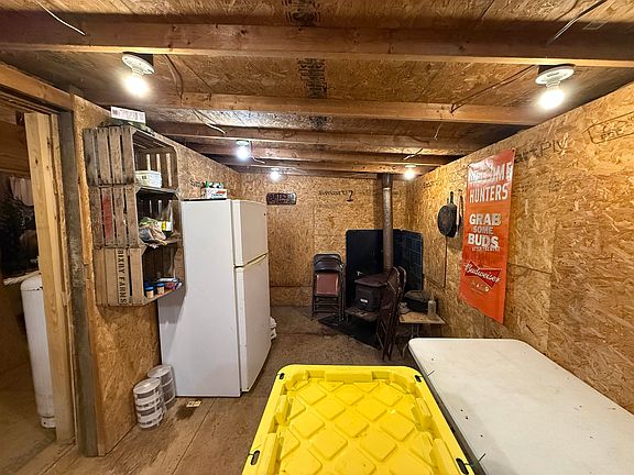 5th image of 521 Pickens Rd