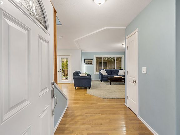 5th image of 23144 SW Cinnamon Hill Pl