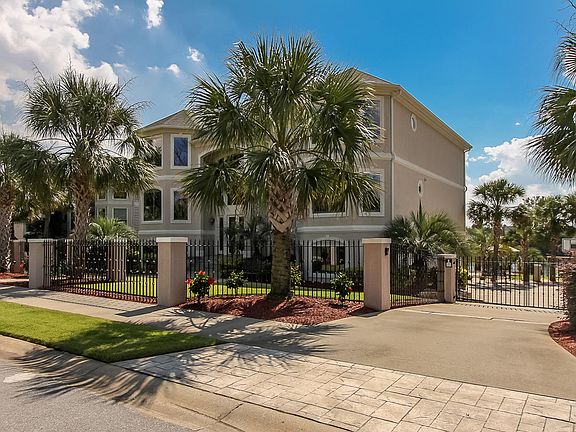204 E Shoreline Drive