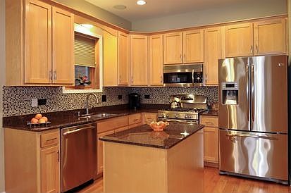 5th image of 1512 N Hudson Ave APT 1