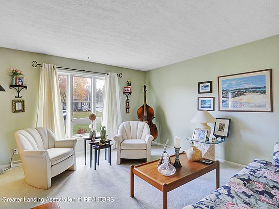 3rd image of 2303 Rockdale Ave