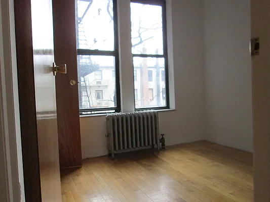 Rented by Michael Palmieri, LREB | media 17