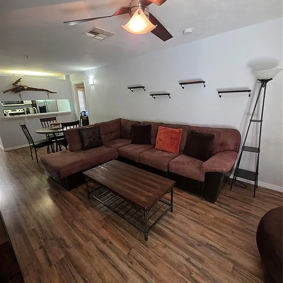 4000 SW 23rd St #6-305 — Photo 8