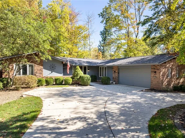 19997 Idlewood Trl, Strongsville, OH 44149