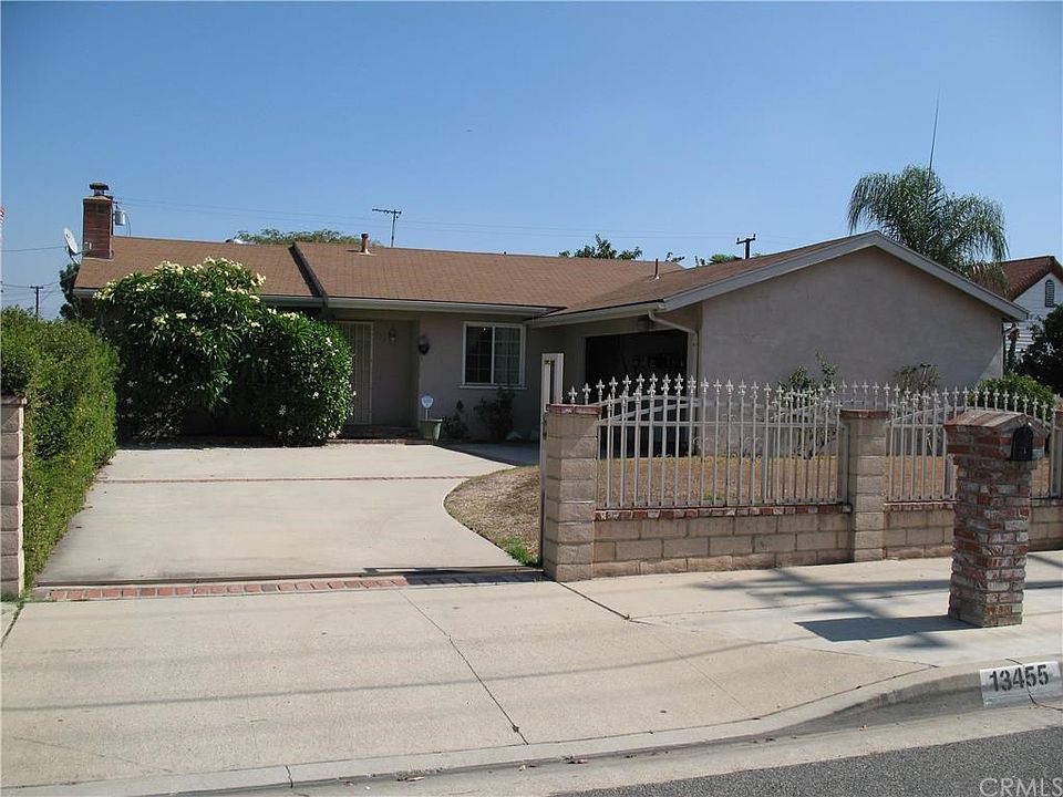 1st image of 13455 Foster Ave