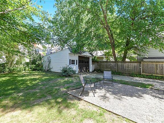 5th image of 1527 Lauderdale Ave
