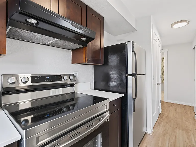 2616 NW 56th St #301 — Photo 12