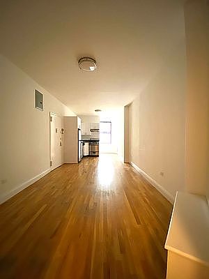 1st image of 214 E 89th St #2WS