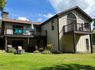 6189 Moser Knob Rd, Floyds Knobs, IN 47119