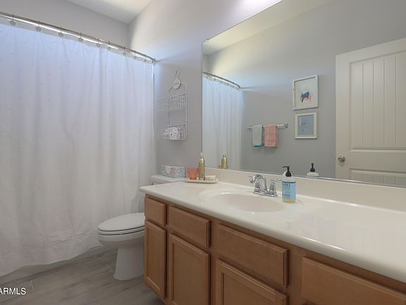 4th image of 40665 W NOVAK Lane
