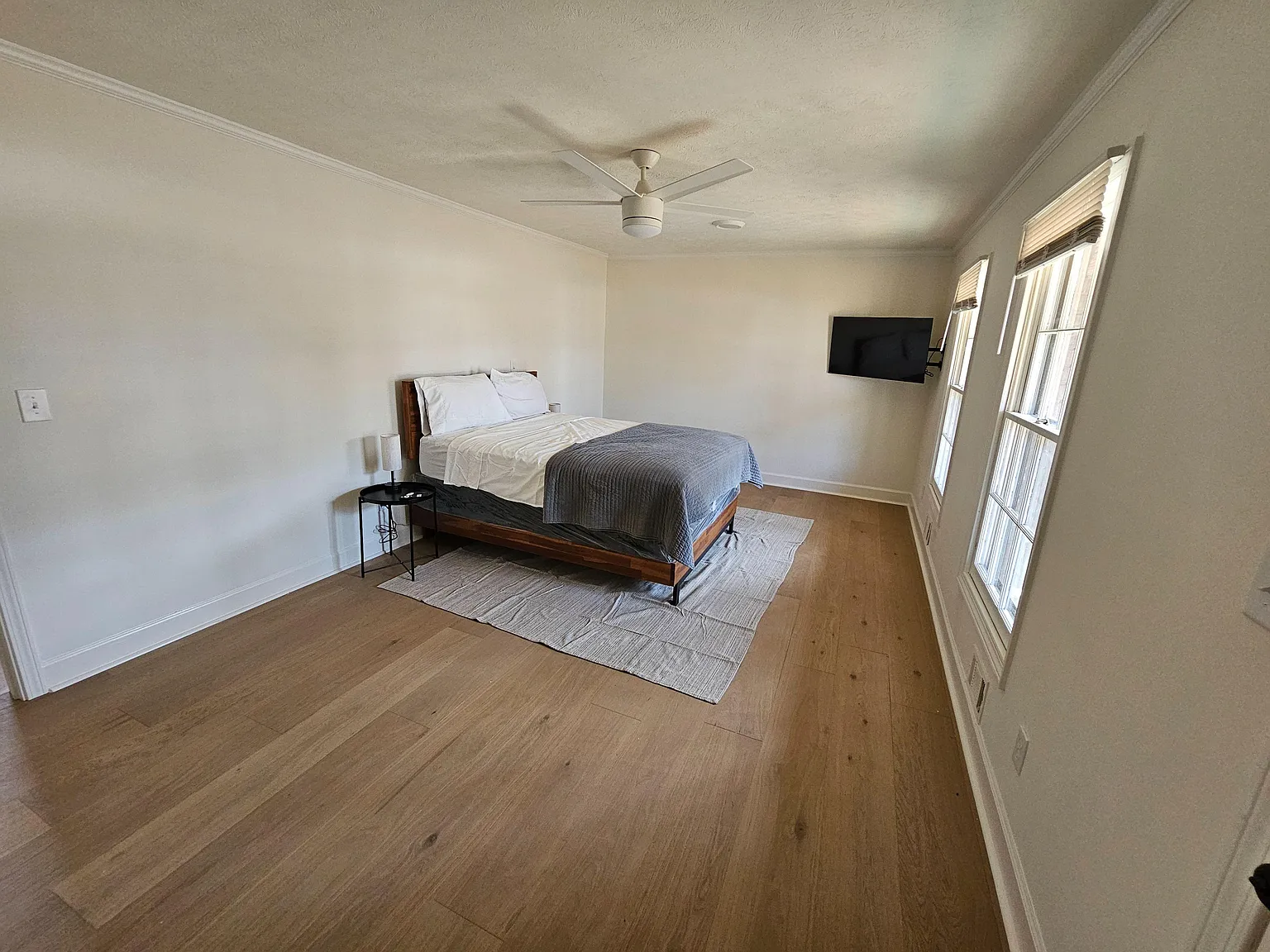 4 bed, 2.0 bath, 1525 sqft, $1,027 — Photo 1