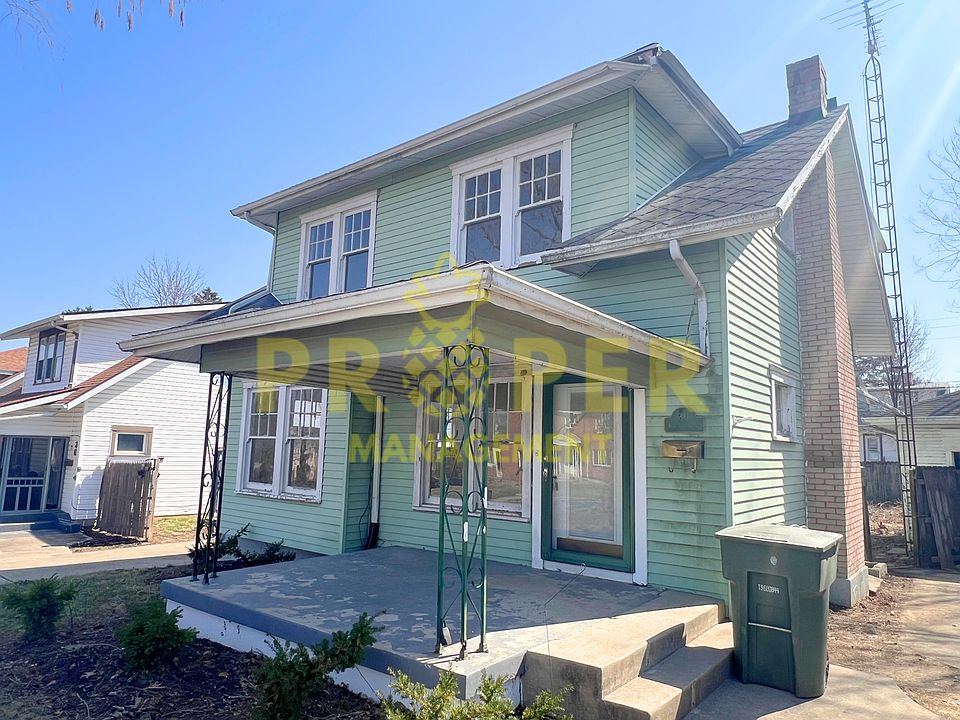 1st image of 30 Redwood Ave