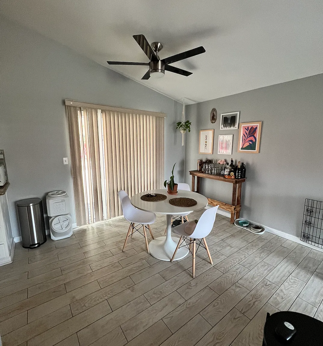 2 bed, 988 sqft, $2,200 — Photo 4