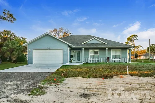 2793 W Price Blvd Photo 1