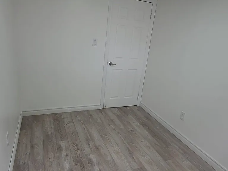 24 Chilton Dr — Photo 12
