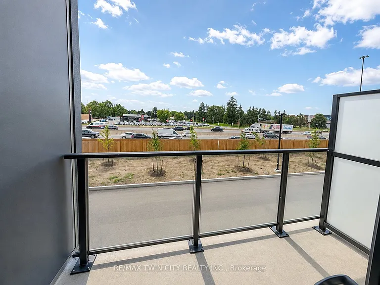 1333 Weber St E #209 — Photo 15