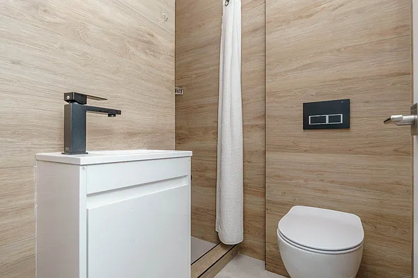 Rented by MySpaceNYC | media 27