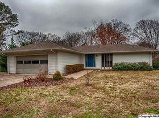 10014 Dunbarton Dr SE, Huntsville, AL 35803