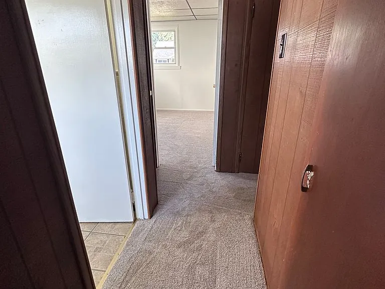 122 E Roosevelt Ave — Photo 24