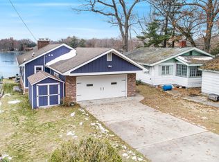 2194 W Lake Rd, Twin Lake, MI 49457