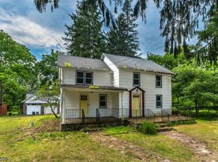 261 Maple Rd, West Milford, NJ 07480