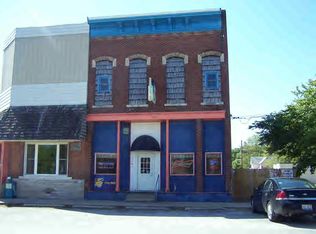 114 Market St, Sidell, IL 61876