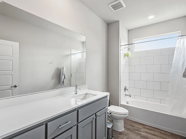 1501 Woodpecker St — Photo 19