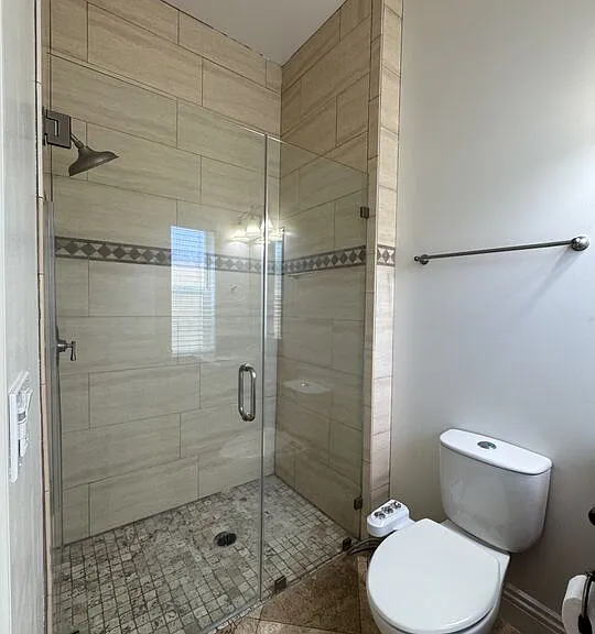 7347 Dinwiddie St — Photo 49