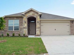 2821 Adams Fall Ln, Fort Worth, TX 76123