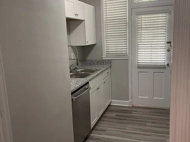 616 Meadow St — Photo 5