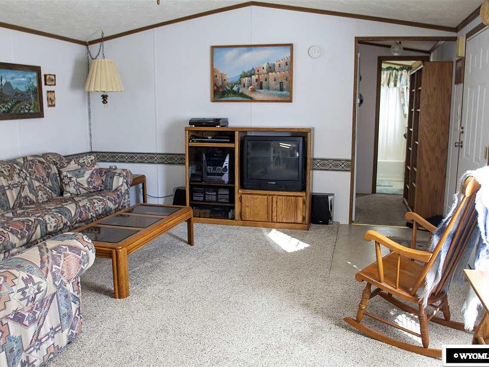 113 N 2nd St Thermopolis, WY, 82443 Apartments for Rent Zillow