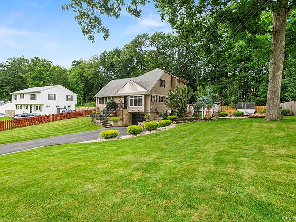 2nd image of 25 Birchwood Drive
