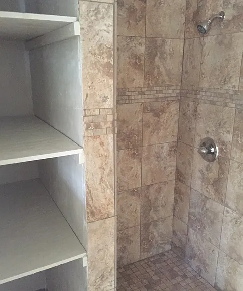 627 N Euclid Ave #1 — Photo 16