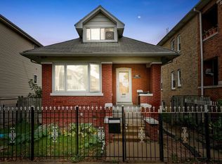 2425 N Luna Ave, Chicago, IL 60639