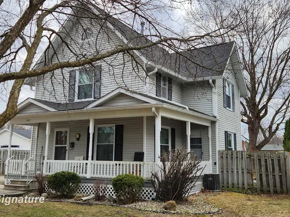 632 S Chapman St, Chesaning, MI 48616