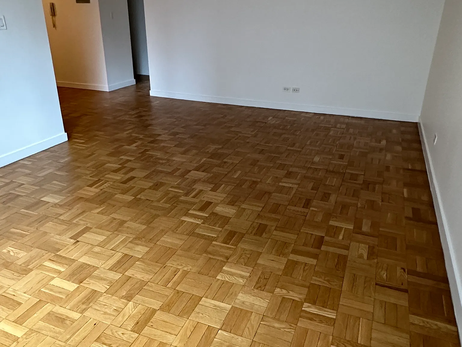 435 East 79th Street — Photo 2