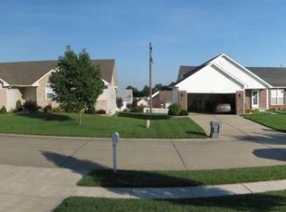 1215 Sunny Ridge Dr, O Fallon, MO 63366