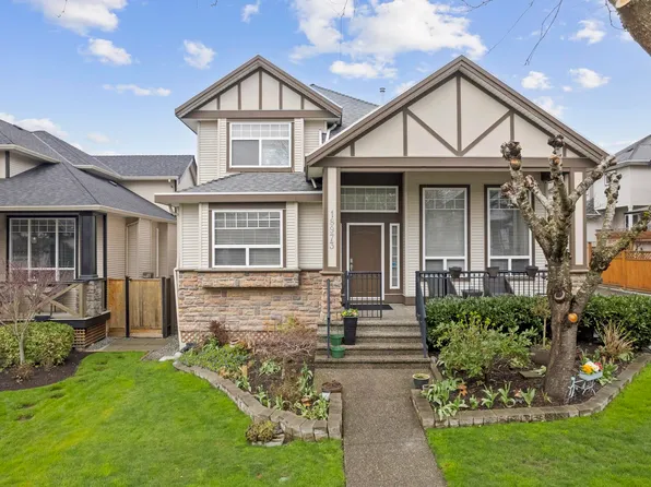 18973 70b Ave, Surrey, BC V4N 5N9