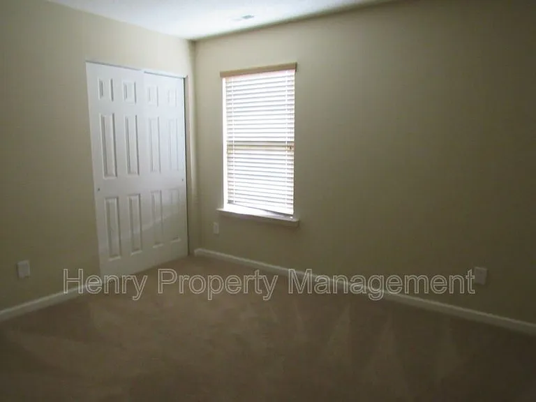 125 Kellerhis Dr — Photo 9