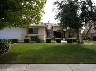 902 Coyote Springs Drive, Bakersfield, CA 93313
