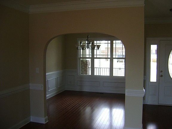 5th image of 116 Oak Run Dr